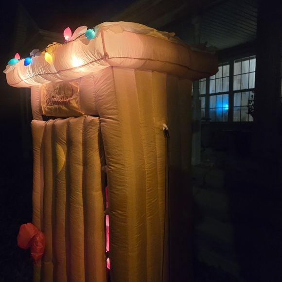 Airblown Santa Pooping Outhouse Christmas Inflatable 6ft Animated LED Light - Picture 14 of 14